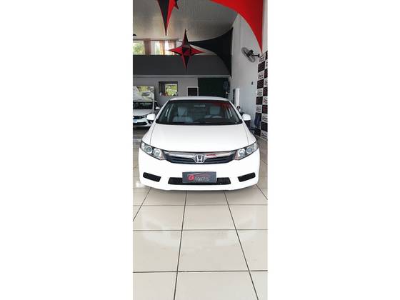 HONDA CIVIC 2.0 LXR 16V FLEX 4P AUTOMÁTICO HONDA CIVIC 2.0 LXR 16V FLEX 4P AUTOMÁTICO
